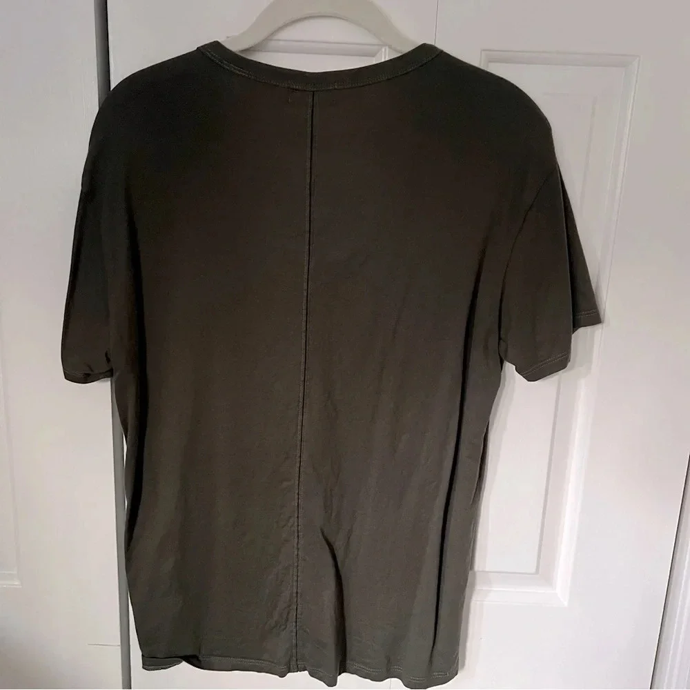 AG Relaxed U Neck T-shirt in Olive Green, Size Small